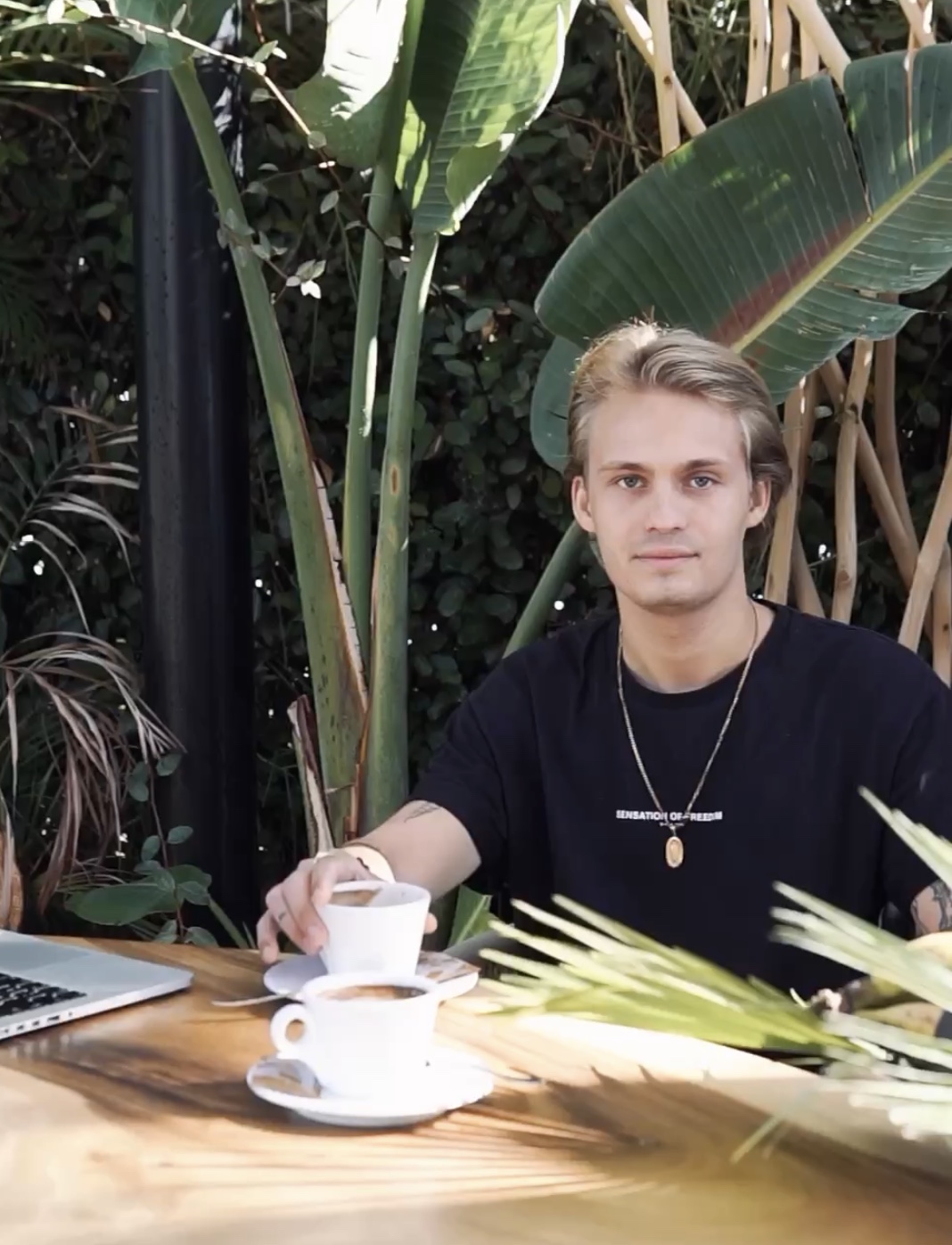 Frederik Frifeldt working in a tropical location